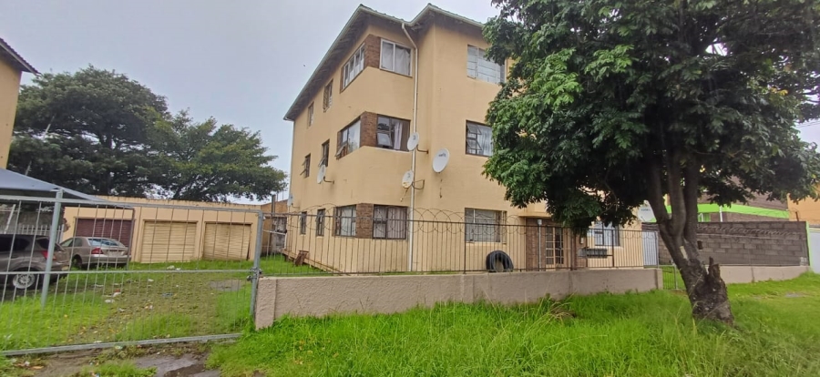 2 Bedroom Property for Sale in Southernwood Eastern Cape